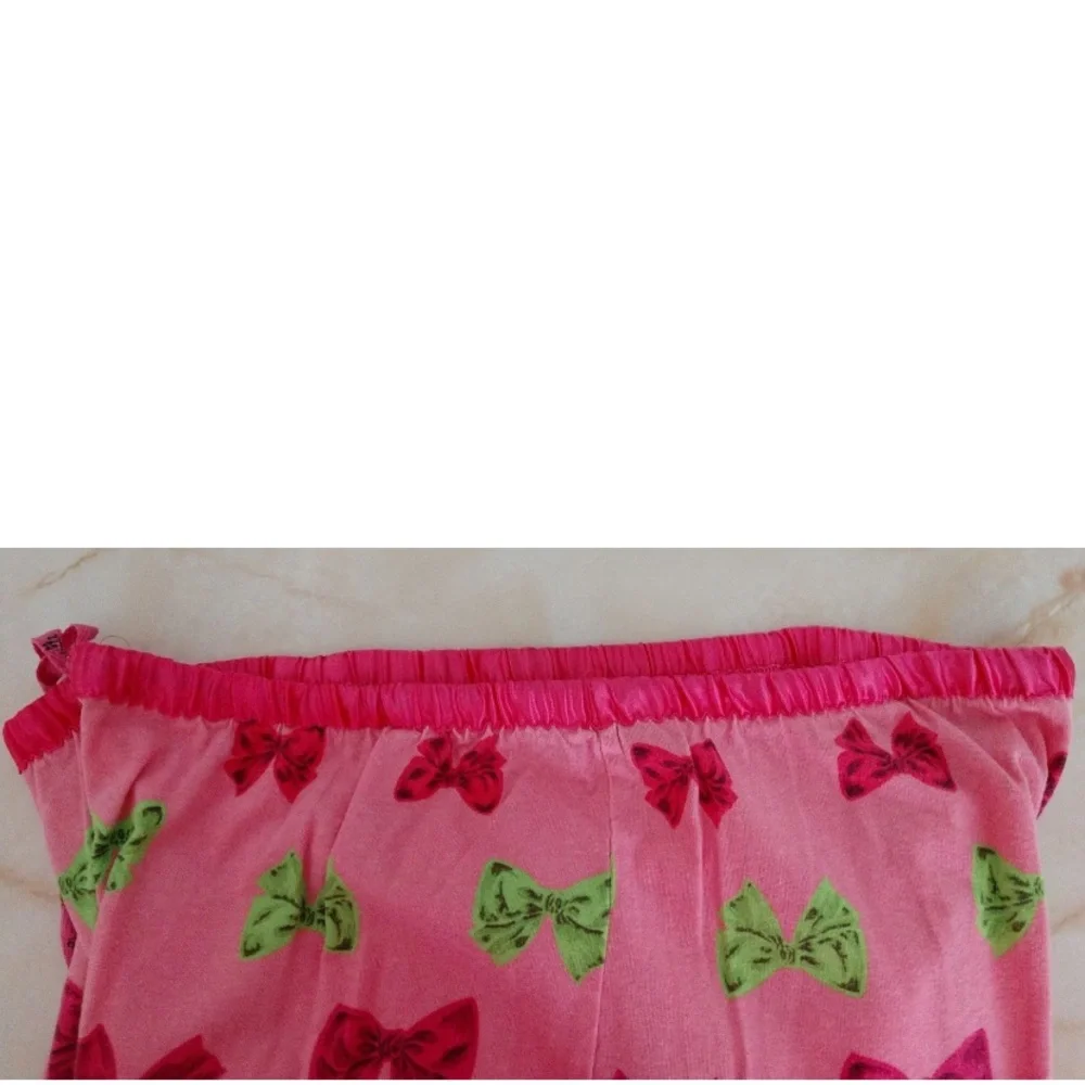 Betsey Johnson Pink Pajama Set with Bow Pattern - Picture 4 of 8